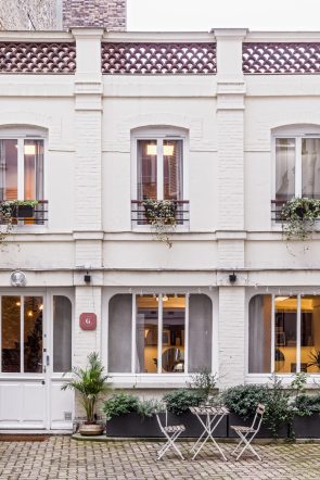 <i>Gynécée</i> : une maison dédiée aux <i>femmes</i> - Doolittle
