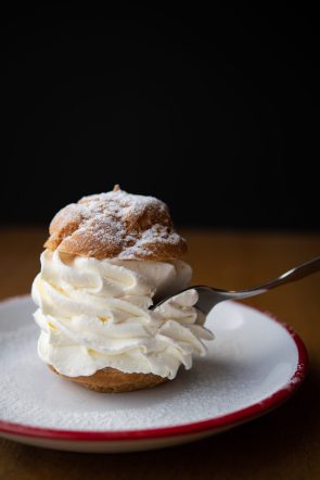 Recette : les <i>choux</i> chantilly des Bouillons <i>parisiens</i> - Doolittle