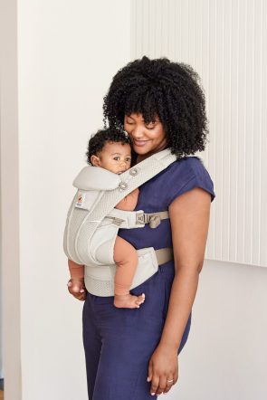 Les <i>indispensables</i> Ergobaby pour accueillir <i>bébé</i> - Doolittle