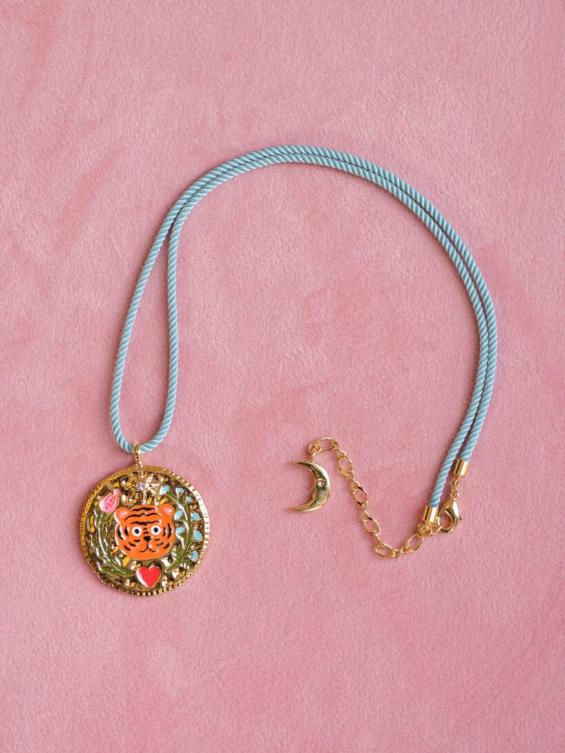 L&rsquo;amulette <i>protectrice</i> de Camille Gressier pour <i>Les Néréides</i> - Doolittle