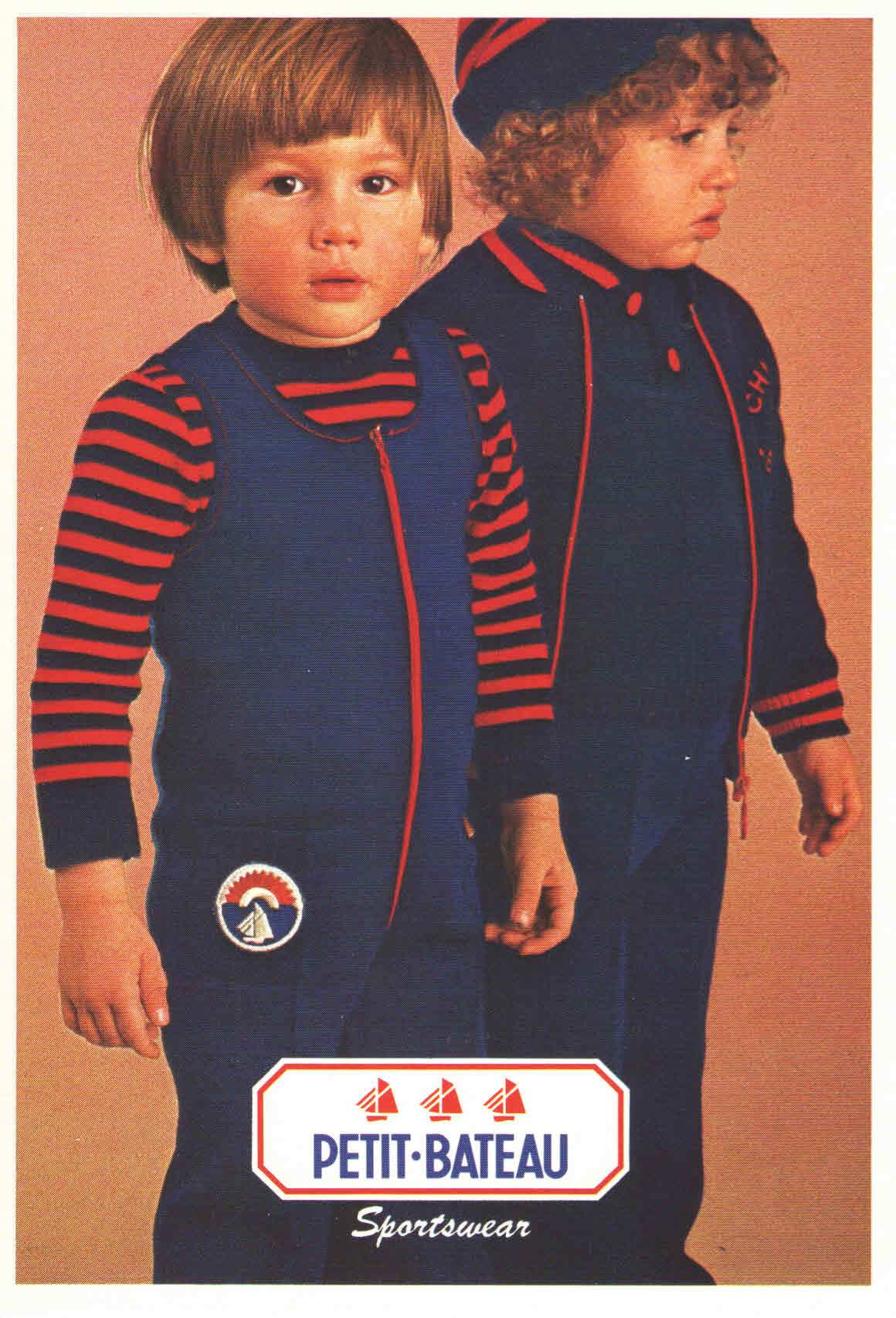 4 Buvards Petit Bateau TRÈS RARES - Années 60 - Neufs Sans étiquettes - Thème Vêtements - Couleur Rouge - Collection