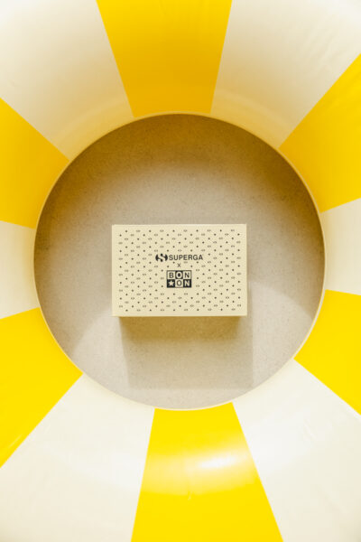 Bonton et <i>Superga</i> signent une collab <i>acidulée</i> - Doolittle
