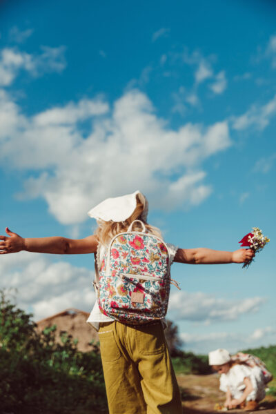 Partir à l&rsquo;aventure <i>bohème</i> avec Louise Misha & <i>Jojo Factory</i> - Doolittle