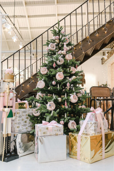 Un <i>marché</i> de Noël éphémère 100% British en plein cœur de <i>Paris</i> - Doolittle