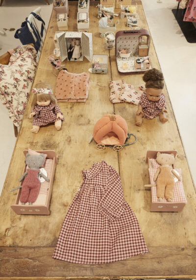 Emile et Ida vous invite à sa fête de <i>Noël</i> ! - Doolittle