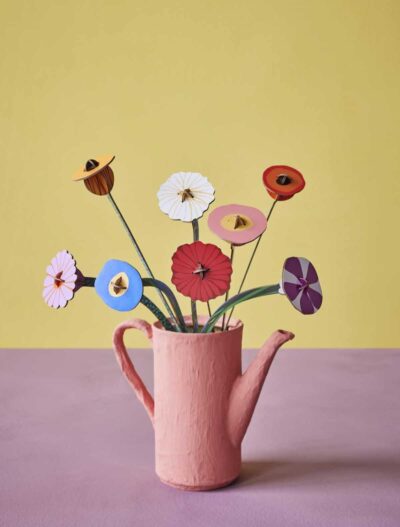 Des <i>fleurs</i> éternelles inspirées des grands <i>maîtres</i> - Doolittle