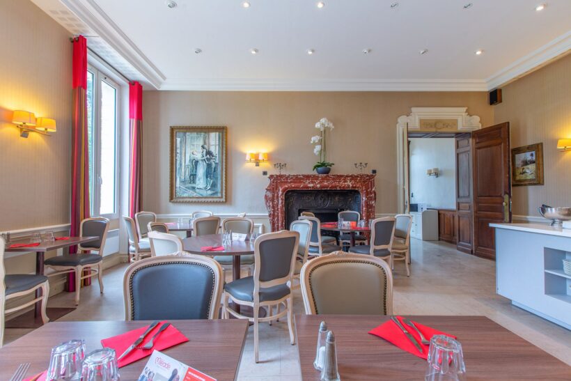 On va au Château <i>Miléade</i> La Ferté Imbault - Doolittle