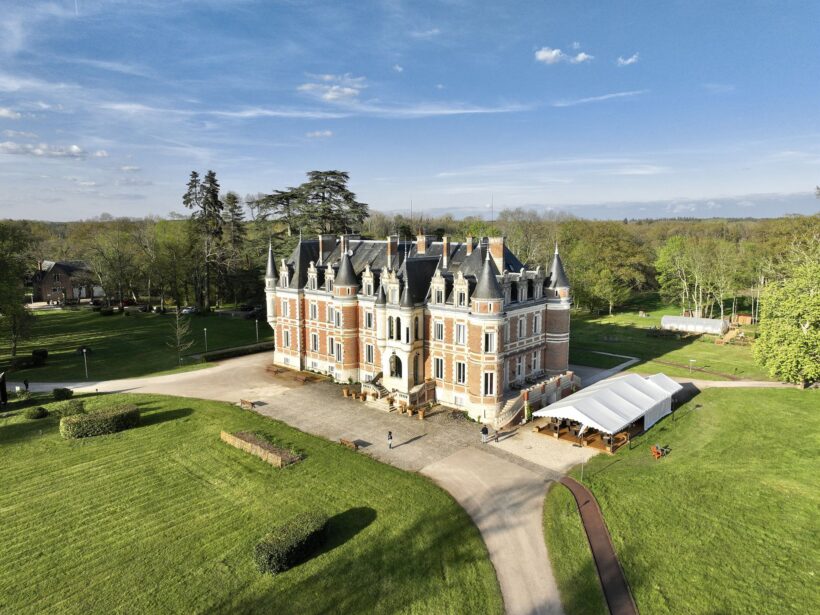 On va au Château <i>Miléade</i> La Ferté Imbault - Doolittle