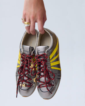 Les sneakers <i>Swing</i> de Claudie Pierlot - Doolittle