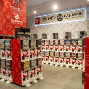 On découvre le premier <i>Gashapon</i> de France, à Paris - Doolittle
