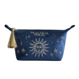 Primark  - Trousse à maquillage Les Ensorceleuses, 8€