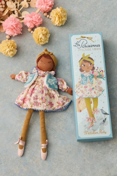 Quand la <i>poésie</i> s&rsquo;habille de douceur, la collaboration <i>Moulin Roty & Louise Misha</i> - Doolittle