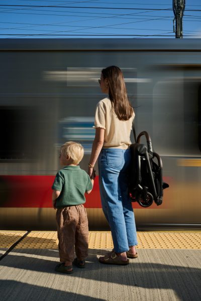 Voyager avec bébé : <i>Nuna</i> lance sa toute première poussette <i>cabine</i> ! - Doolittle