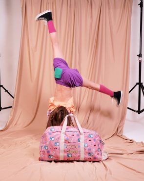 <i>Holiday Roulette</i> de Jojo Factory, le grand sac de voyage des petits <i>baroudeurs</i> - Doolittle